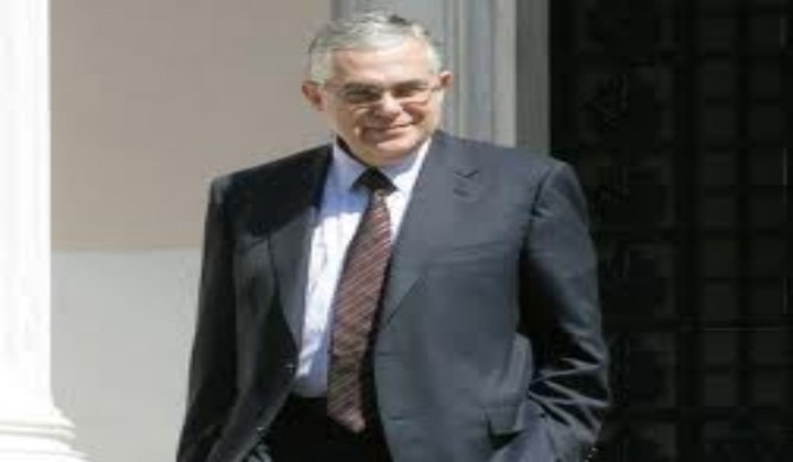 Παπαδήμος: Δεν καταργείται το χαράτσι των ακινήτων