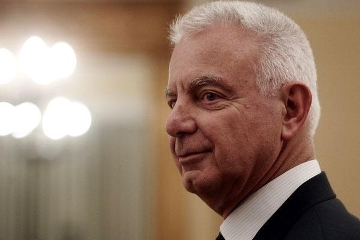 Παραιτείται από τις αποδοχές πρωθυπουργού ο Πικραμμένος