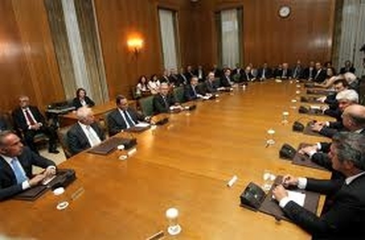 Ρυθμίσεις για ληξιπρόθεσμες οφειλές και δάνεια προωθεί η νέα κυβέρνηση