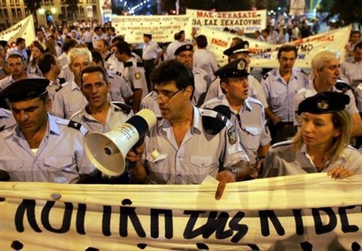«Να εκπαιδευτούν οι αστυνομικοί στα νέα τους καθήκοντα»