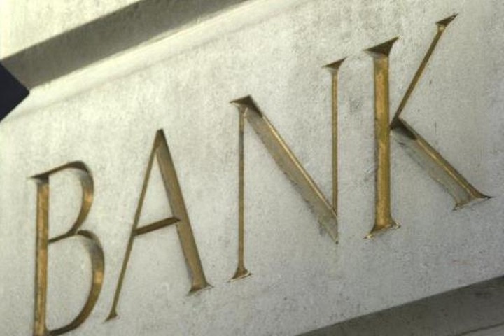 Μεγάλα hedge funds στις ελληνικές τράπεζες