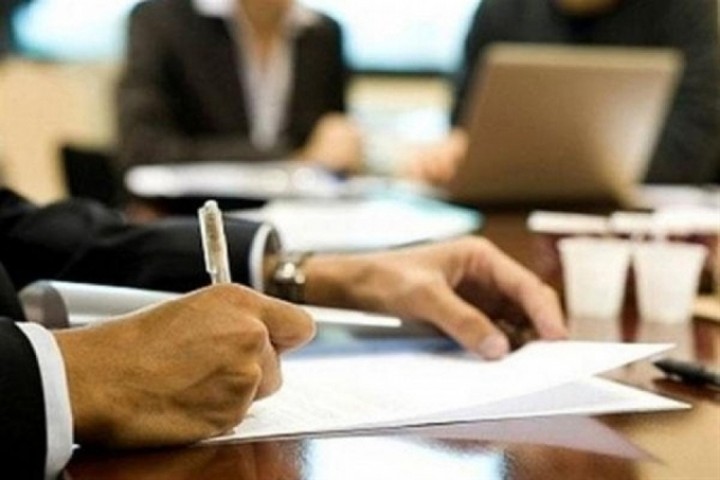 Αύξηση 6,8% στο έλλειμμα του εμπορικού ισοζυγίου