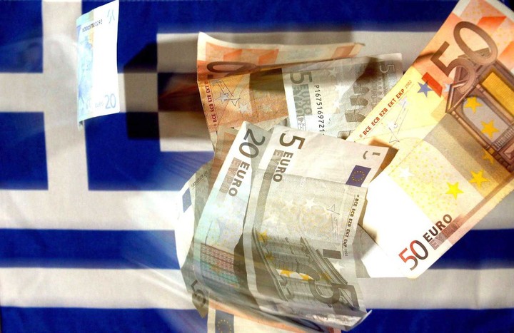 Δες τι αλλάζει στον μισθό σου από σήμερα (πίνακας)