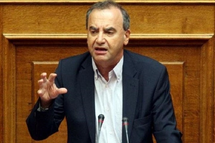 Συνάντηση Στρατούλη με τους εκπροσώπους των επιμελητηρίων