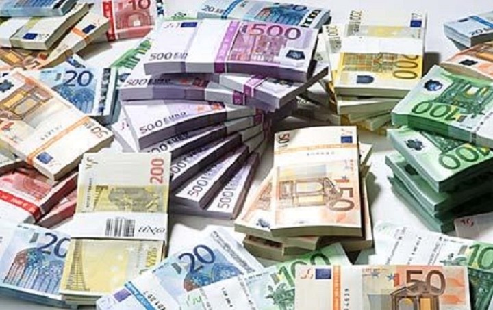 Οι 1500 φορείς που θα χάσουν τα αποθεματικά τους - Όλη η λίστα