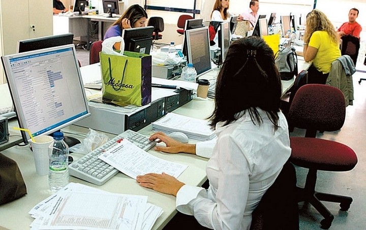 Έρχεται νέος τρόπος αξιολόγησης στο Δημόσιο με εξετάσεις και προσόντα