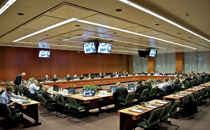 Eurogroup: Ετοιμάζουμε μέτρα για την Ελλάδα, χωρίς τον Βαρουφάκη - Όχι στην παράταση του προγραμμάτος