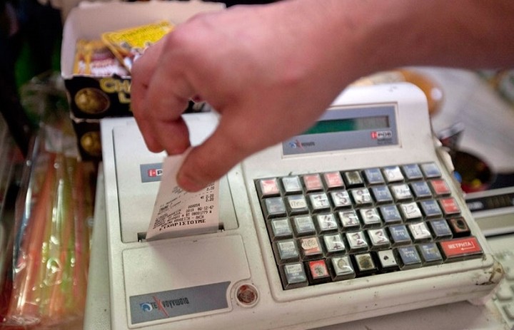 Πρόστιμα-μαμούθ για όσους δεν κόβουν αποδείξεις