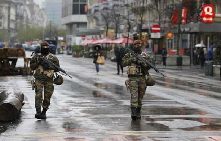 Ζημιά στην οικονομία προκαλούν τα μέτρα κατά της τρομοκρατίας