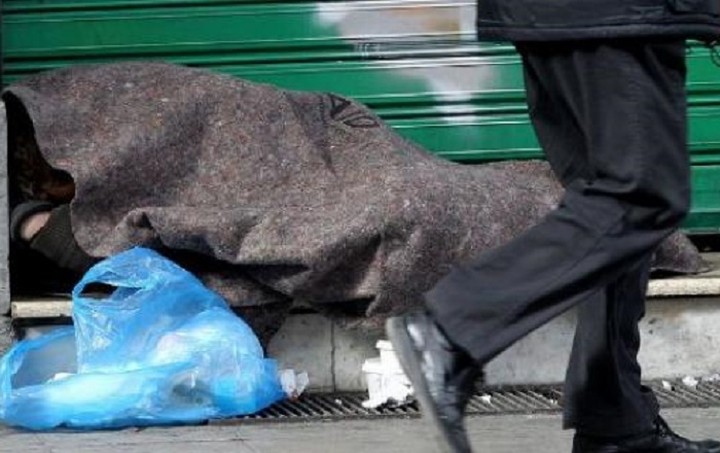 Παρατείνεται το 2016 το πρόγραμμα “Στέγαση και Επανένταξη” για τους αστέγους