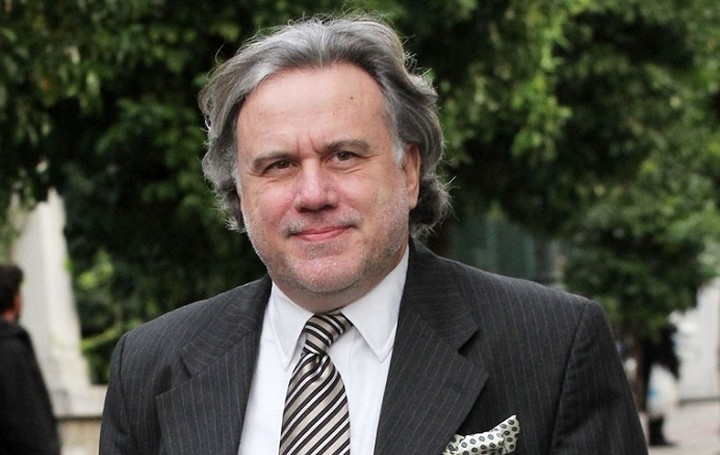 Κατρούγκαλος: Δεν θα υπάρξει μείωση του κατώτατου μισθού