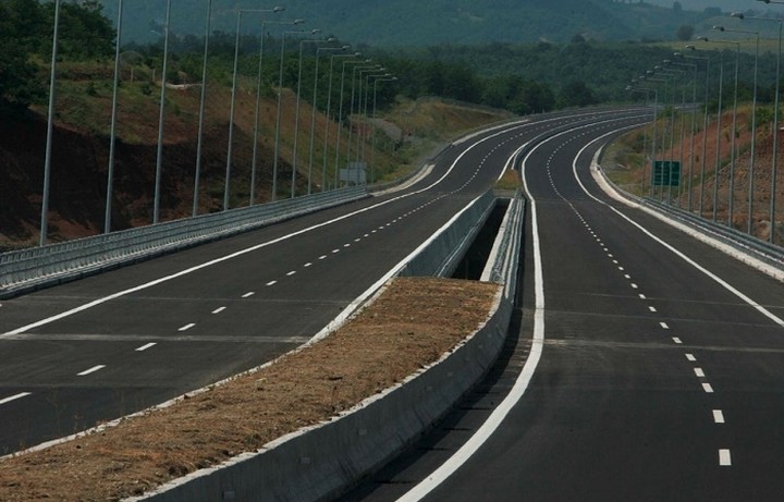 Παραδώθηκε τμήμα του αυτοκινητόδρομου της Ιονίας οδού