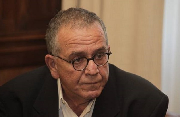 Στην Αθήνα επέστρεψε η πτήση που μετέφερε τον Μουζάλα στη Μυτιλήνη