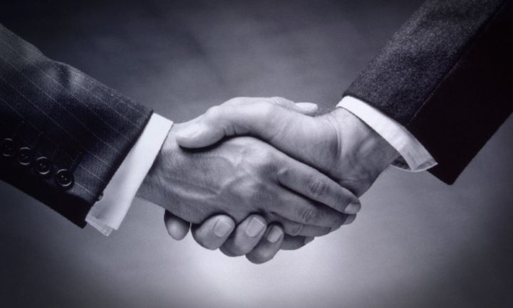 Έκλεισε το πρώτο deal πώλησης «κόκκινων» δανείων