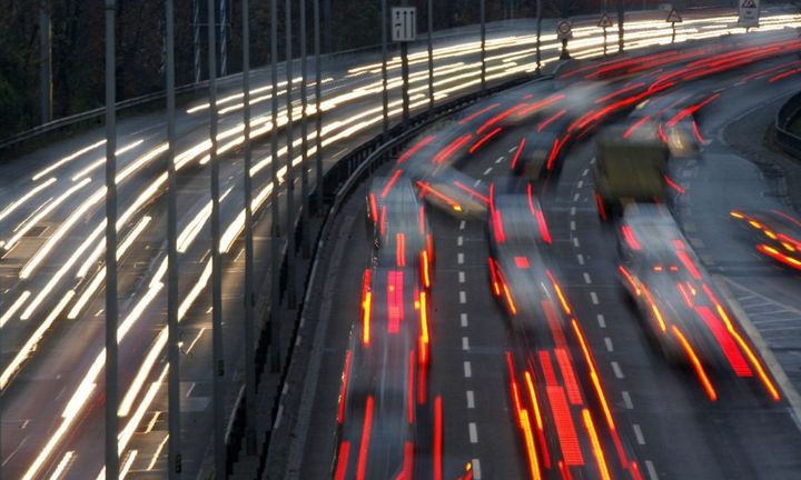 Νέος ΚΟΚ: Ο ειλικρινής πληρώνει, ο φοροφυγάς γλιτώνει