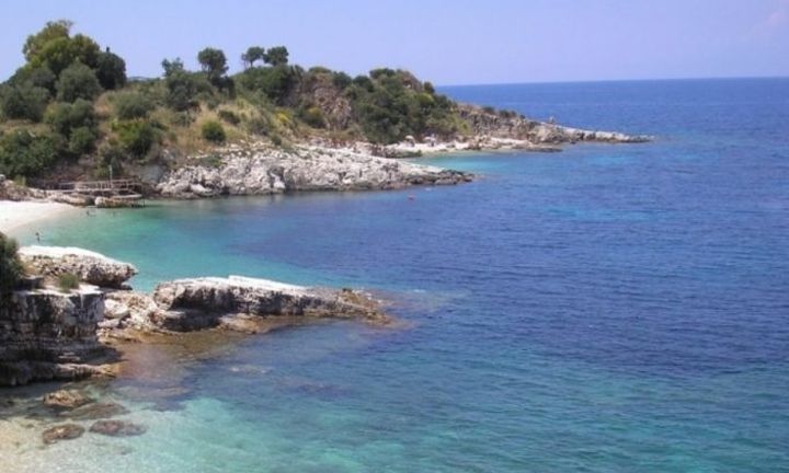 Οι περιπέτειες της... Κασσιόπης και οι τελικές υπογραφές
