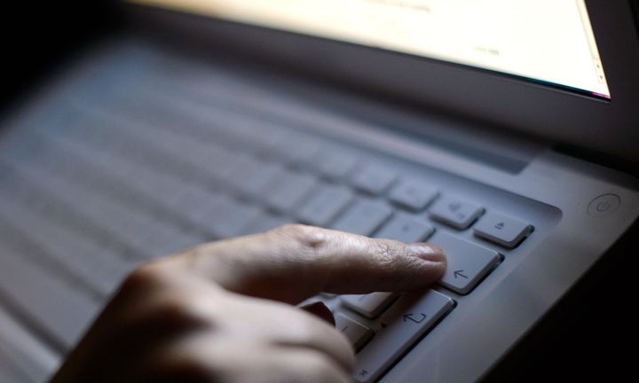 Ηλεκτρονικοί πλειστηριασμοί στο δημόσιο από την… Πρωτομαγιά