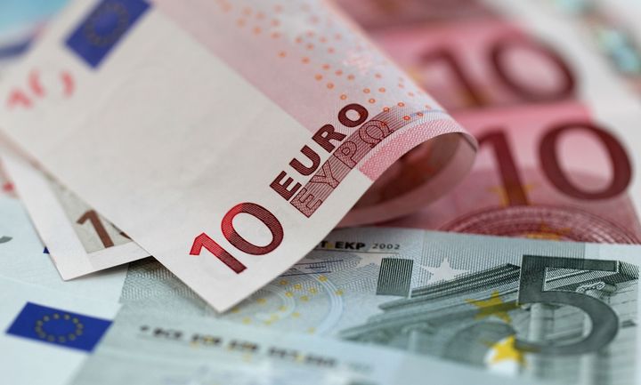 Δείτε αν δικαιούστε το οικογενειακό επίδομα των 600 ευρώ - Οι προϋποθέσεις, τα δικαιολογητικά