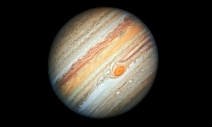 Nέα φωτογραφία του Δία από το Hubble