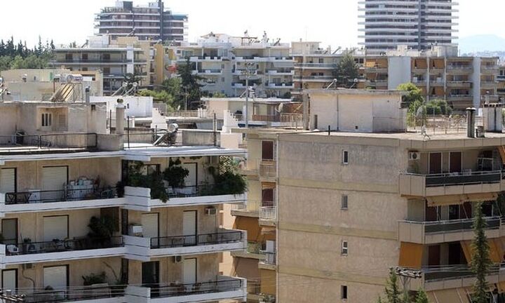 «Λάδι στη φωτιά» των πλειστηριασμών η άνοδος στις τιμές των ακινήτων