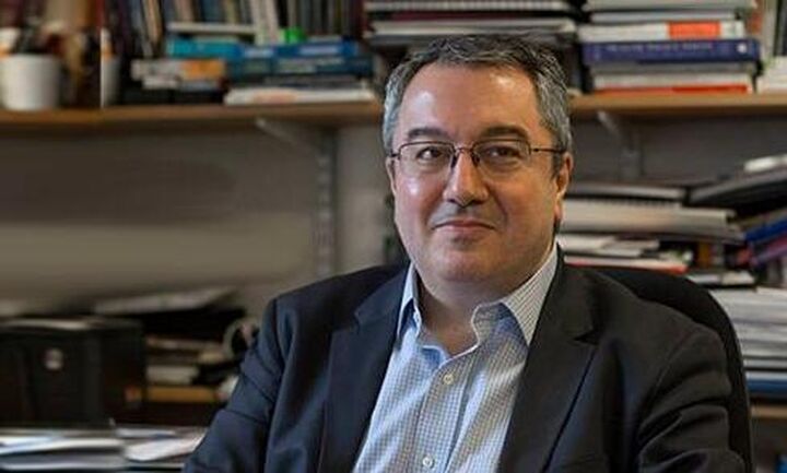 Μόσιαλος: Γιατί αμφισβητώ τη μελέτη Στάνφορντ-Πειθαρχία και μετά την άρση μέτρων