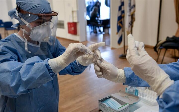 Κορωνοϊός: 1866 κρούσματα, 73 θάνατοι και 759 διασωληνωμένοι