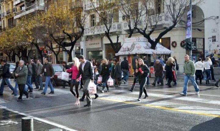 ΕΣΘ: Να μην λειτουργούν τα καταστήματα τις Κυριακές