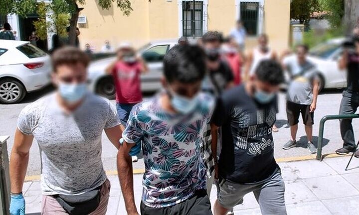 Άγιος Παντελεήμονας: Προφυλακίστηκαν δύο Πακιστανοί κατηγορούμενοι για τον βιασμό 25χρονης εγκύου