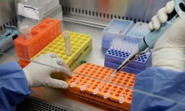 Βρετανία: Εγκρίθηκε κοκτέιλ αντισωμάτων των Regeneron/Roche για τη θεραπεία της COVID-19
