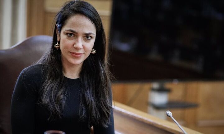 Δ. Μιχαηλίδου: Αρχές του 2022 ξεκινά ο «Προσωπικός Βοηθός για Άτομα με Αναπηρία»