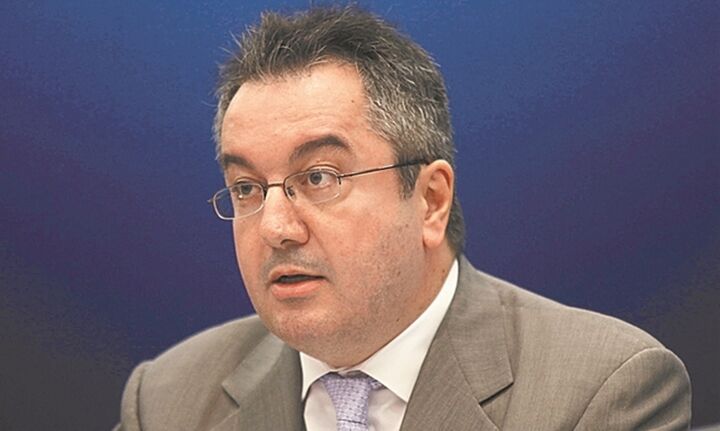 Η. Μόσιαλος:Τέσσερις παρεμβάσεις για την επόμενη φάση της πανδημίας