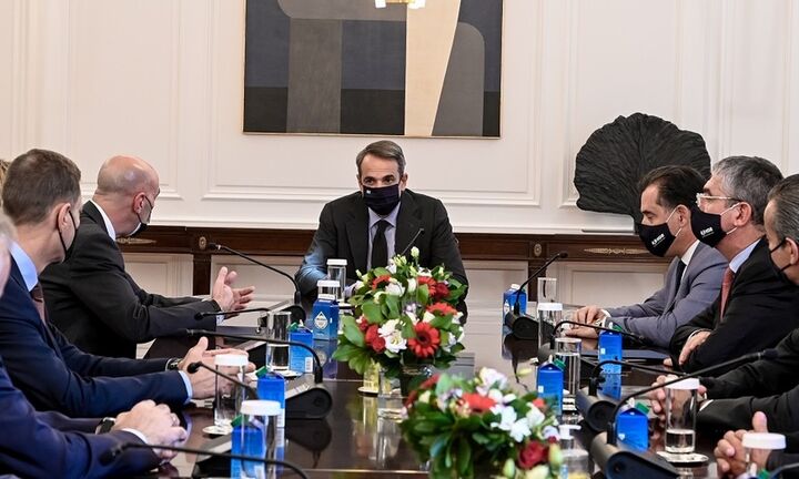 Μητσοτάκης σε ΕΒΕΑ: Ανάκαμψη των επιχειρήσεων με έμφαση στη δημιουργία θέσεων εργασίας