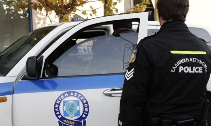 ΕΛΑΣ: 13 συλλήψεις για χρηματισμό γιατρών και παράνομες συνταγογραφήσεις