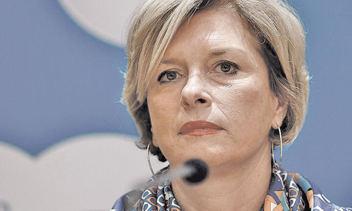 Μ. Γκάγκα: Αρχίζει η διάθεση των αντιικών χαπιών κατά της covid-19
