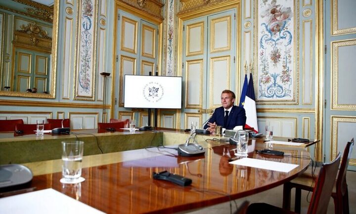 Η γαλλική κυβέρνηση συνιστά στους πολίτες της να εγκαταλείψουν τη Ρωσία
