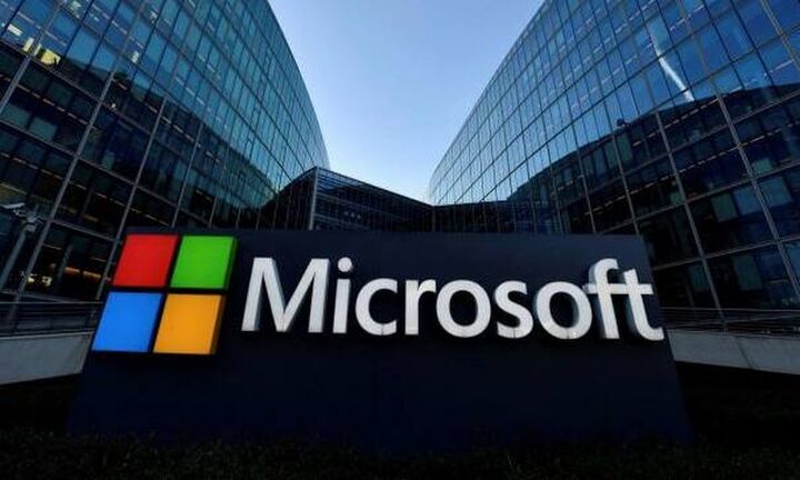 Η Microsoft σταματάει τις πωλήσεις προϊόντων και υπηρεσιών στην Ρωσία