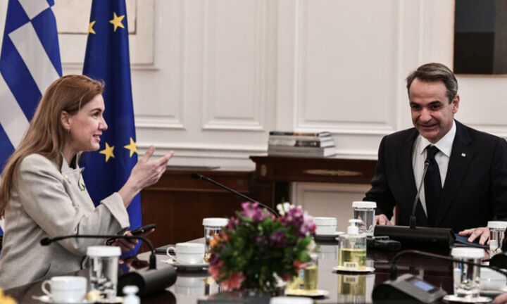 Μητσοτάκης σε Σίμσον: Στο τραπέζι να τεθεί η επιβολή πλαφόν στην τιμή του φυσικού αερίου