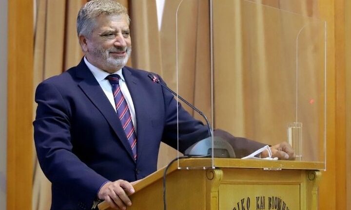 Πατούλης: «Η Περιφέρεια Αττικής συμβάλει στην αναπτυξιακή προσπάθεια της Ναυπηγικής Βιομηχανίας»