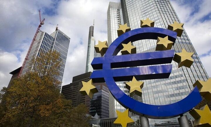 ΕΚΤ: Έτοιμη να προχωρήσει σε σύσφιξη της πολιτικής της λόγω υψηλού πληθωρισμού στην Ευρωζώνη