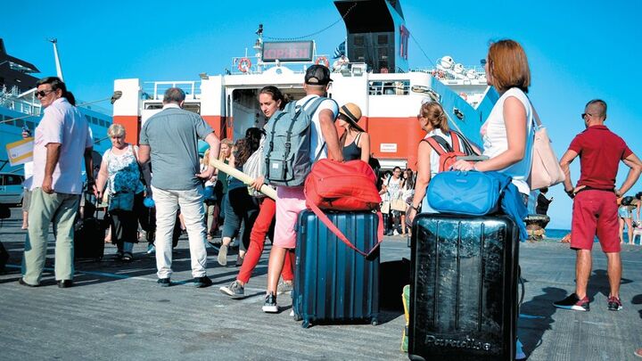 Τους 400.000 έφτασαν οι δικαιούχοι της ψηφιακής κάρτας «Τουρισμός για όλους»