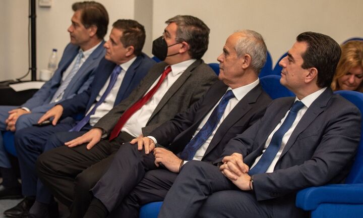 Σκρέκας: «Η κυβέρνηση κάνει πράξη την απαίτηση για την Πράσινη Μετάβαση»