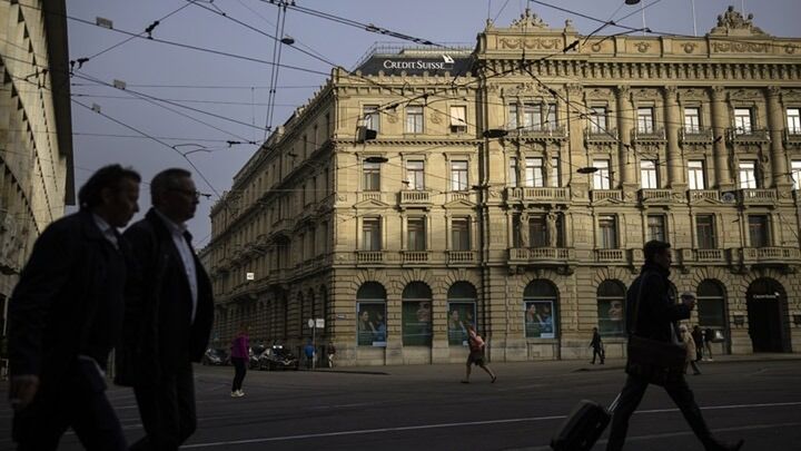 «Σωσίβιο» 50 δισ. ευρώ στην Crédit Suisse ρίχνει η κεντρική τράπεζα της Ελβετίας