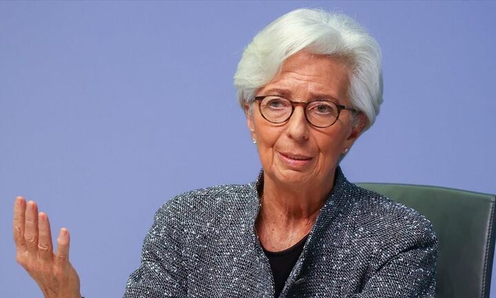 ΕΚΤ: Νέες αυξήσεις επιτοκίων προανήγγειλε η Λαγκάρντ