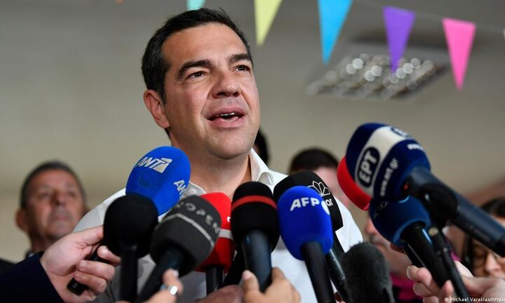 Le Monde diplomatique: «Ο ΣΥΡΙΖΑ κινδυνεύει να επιστρέψει στο 5%»