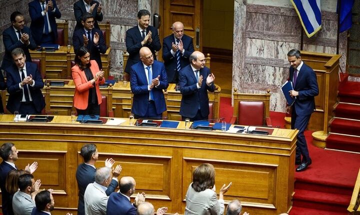 Με 158 «ναι» πήρε ψήφο εμπιστοσύνης η κυβέρνηση – Μητσοτάκης: Εντολή για μεγάλες αλλαγές