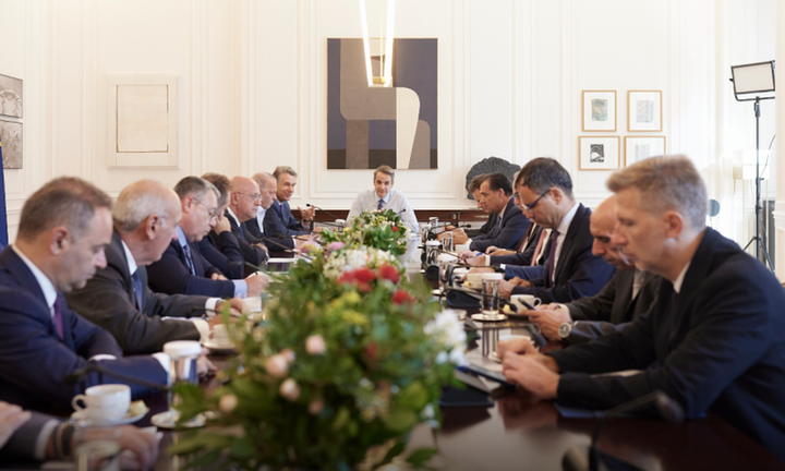 Τι ζήτησαν οι βιομήχανοι από τον Κυριάκο Μητσοτάκη - Οι 7+1 τομές που προτείνει ο ΣΕΒ