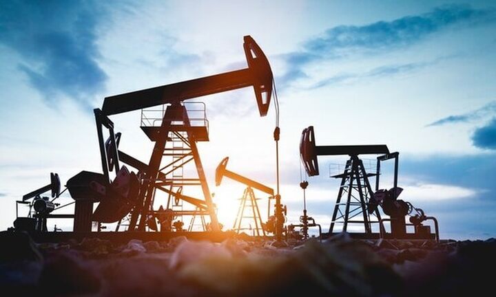 Ράλι άνω του 4% για το πετρέλαιο με φόντο τις κυρώσεις των ΗΠΑ στη Ρωσία