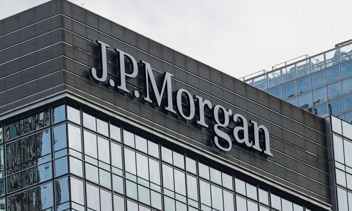 JP Morgan: Σχεδόν σίγουρη η αναβάθμιση της Ελλάδας από τη Moody’s σε επενδυτική βαθμίδα