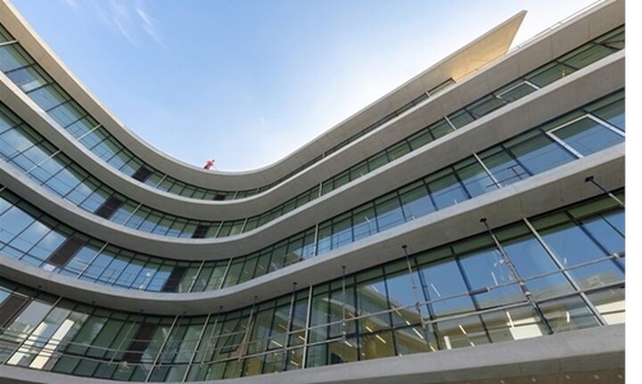 Η ΓΕΚ ΤΕΡΝΑ, το deal με το Abu Dhabi fund και η άνοδος στο χαρτί της ΕΛΛΑΚΤΩΡ που ανοίγει την όρεξη
