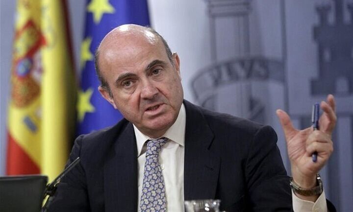 Λουίς ντε Γκίντος: Σίγουρη η μείωση των επιτοκίων τον Ιούνιο εάν δεν υπάρξουν εκπλήξεις
